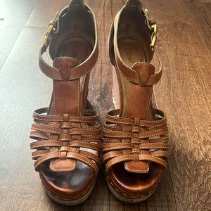 Chloe Tan Leather Double C Buckle T Strap Cork Wedge Platform Sandals